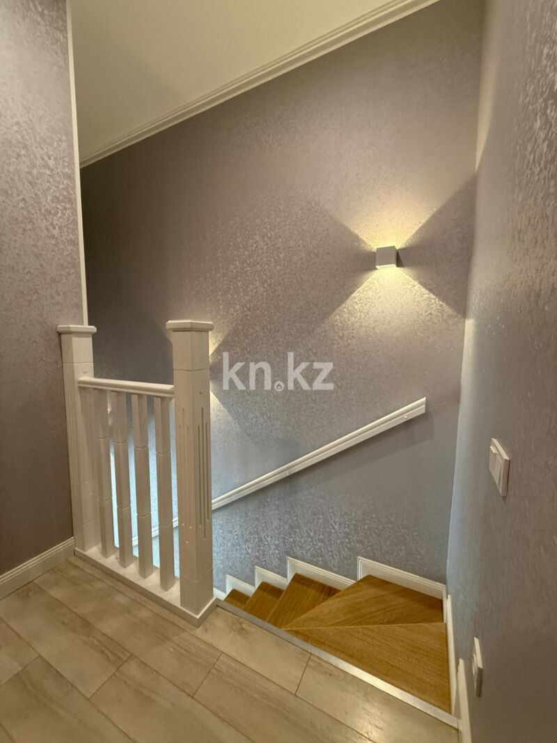 Продажа 4-комнатной квартиры, 138.4 м² - Продажа четырехкомнатных квартир в кирпичном доме в Караганде фото 29 из 31