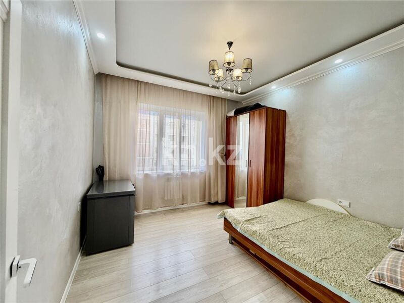 Продажа 3-комнатной квартиры, 85 м² - Продажа квартир на Юго-Востоке Караганды - страница 3 фото 18 из 27