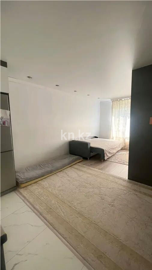 Продажа 1-комнатной квартиры, 40 м² - Продажа квартир в Казахстане - страница 2 фото 1 из 3