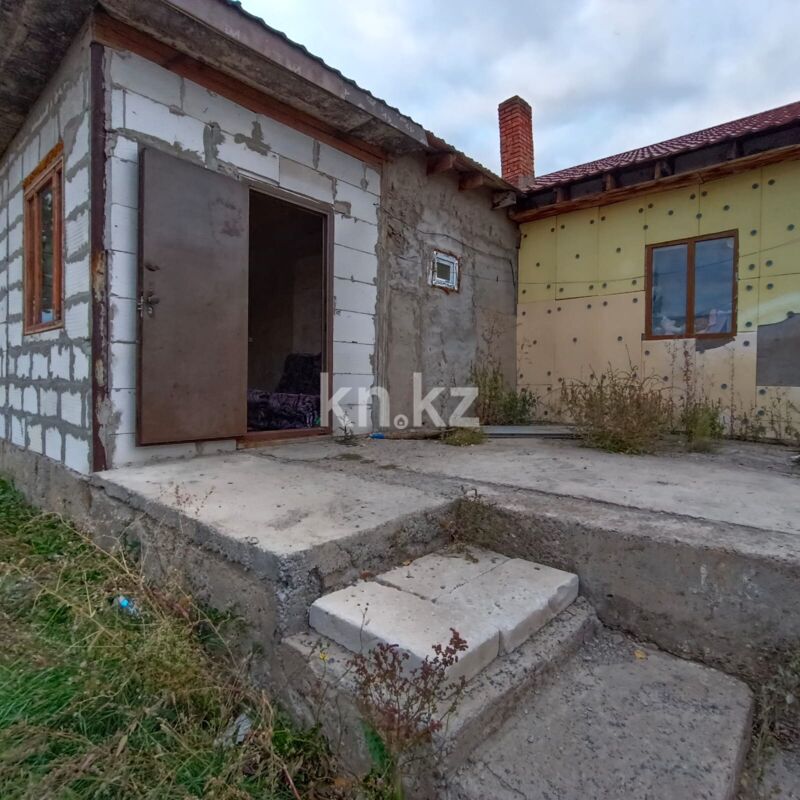 Аренда 4-комнатного дома, 140 м² - Аренда домов в Астане с фото фото 15 из 17