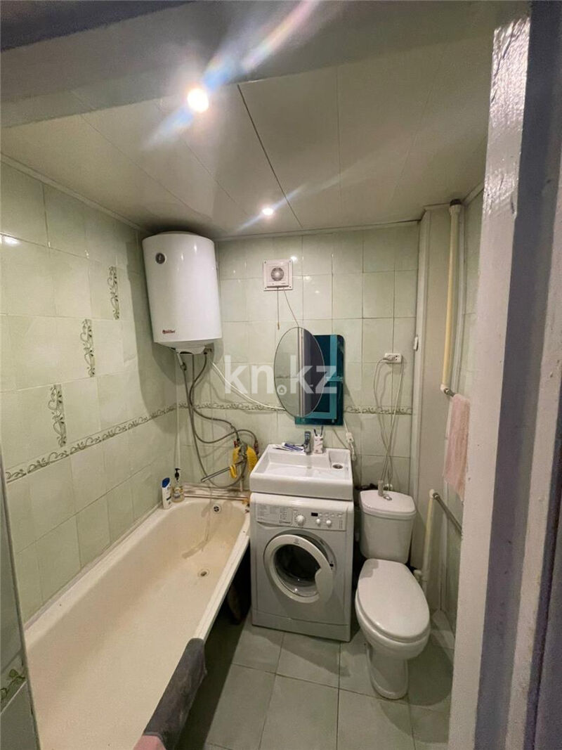 Продажа 1-комнатной квартиры, 35 м² - Продажа квартир в районе Юго-Восток в Караганде фото 5 из 10
