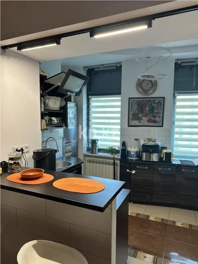 Продажа 2-комнатной квартиры, 90 м² - Продажа двухкомнатных квартир в Алмалинском р-не Алматы - страница 4 фото 3 из 4