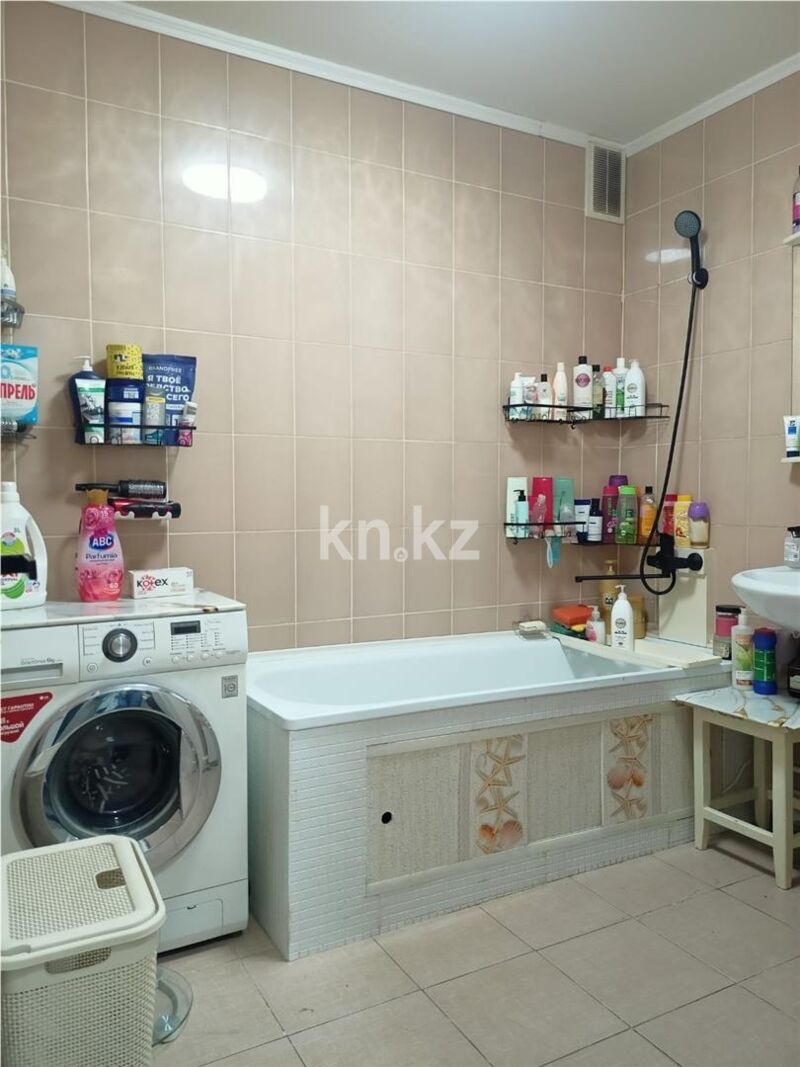 Продажа 2-комнатной квартиры, 43 м² - Продажа двухкомнатных квартир в панельном доме в Темиртау - страница 6 фото 6 из 9