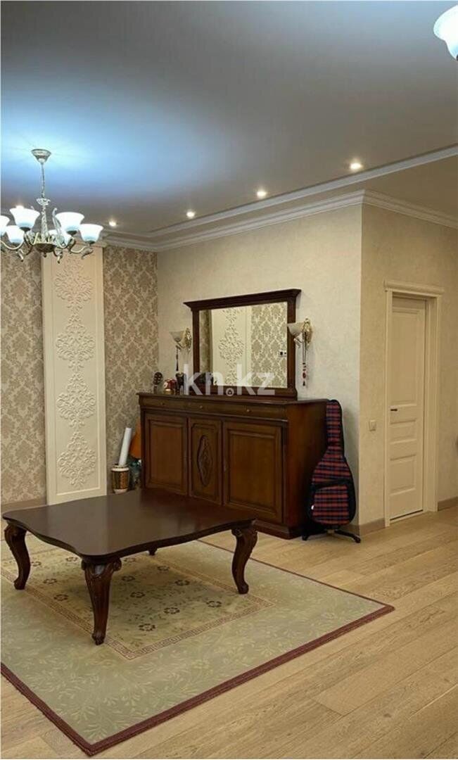 Продажа 4-комнатной квартиры, 188 м² - Продажа четырехкомнатных квартир в Караганде фото 18 из 31
