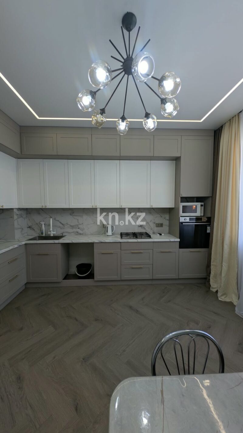 Продажа 3-комнатной квартиры, 99.7 м² - Продажа жилой и коммерческой недвижимости в Уральске фото 30 из 37