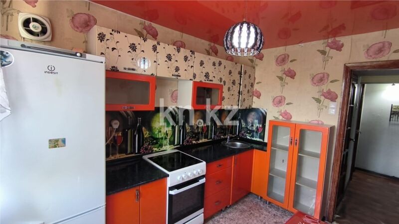 Продажа 3-комнатной квартиры, 61 м² - Продажа трехкомнатных квартир в Майкудуке Караганды - страница 6 фото 9 из 18