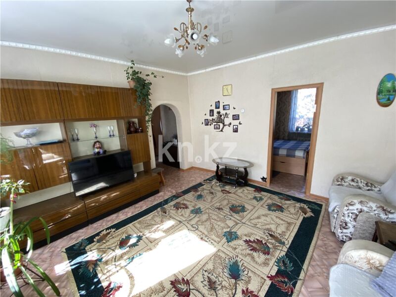 Продажа 4-комнатного дома, 76 м² - Продажа домов, коттеджей в районе ЖБИ Караганды фото 2 из 15