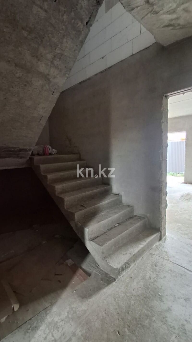 Продажа 4-комнатной квартиры, 160 м² - Продажа четырехкомнатных квартир в Уральске фото 11 из 20