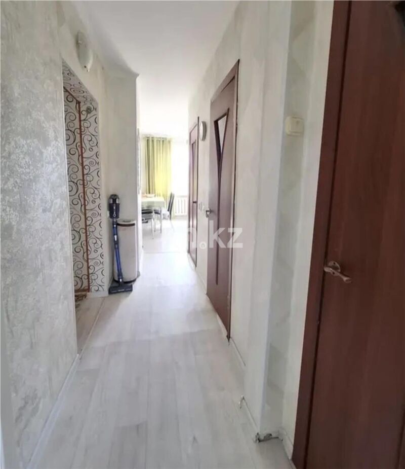 Продажа 3-комнатной квартиры, 68 м² - Продажа трехкомнатных квартир в Майкудуке Караганды - страница 5 фото 19 из 24