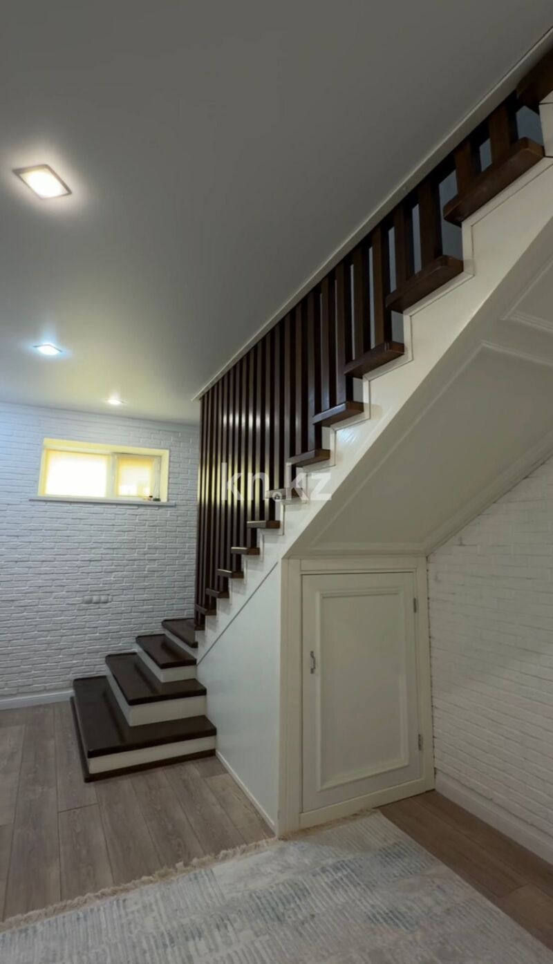 Продажа 4-комнатной квартиры, 167 м² - Продажа четырехкомнатных квартир в Уральске фото 9 из 17