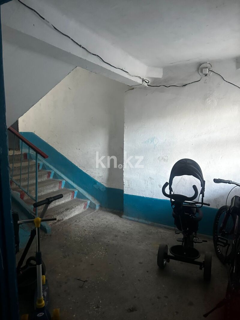 Продажа 1-комнатной квартиры, 38 м² - Продажа однокомнатных квартир на Юго-Востоке Караганды - страница 2 фото 23 из 28