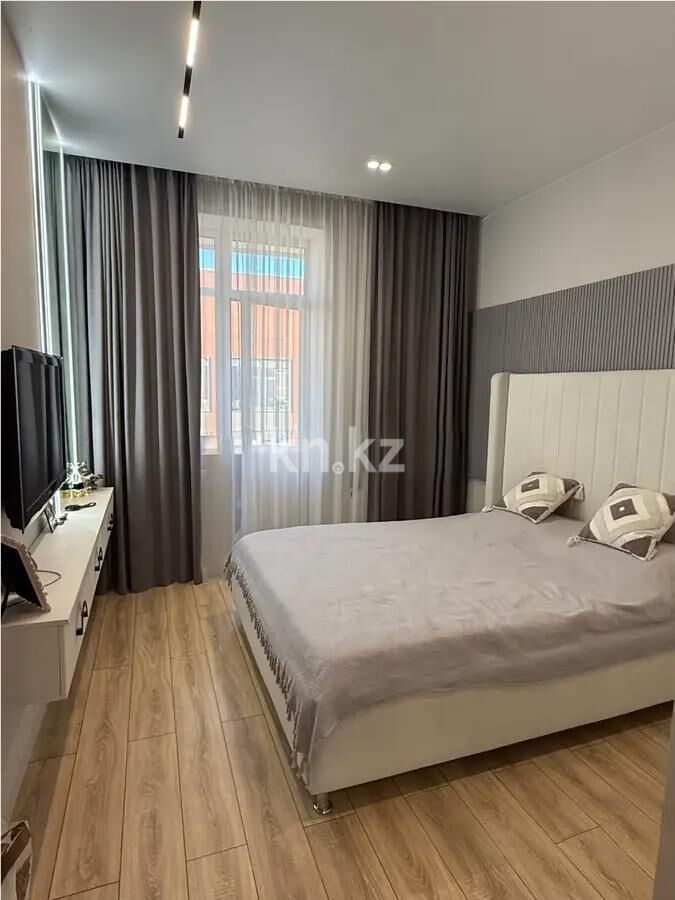 Продажа 4-комнатной квартиры, 90 м² - Продажа четырехкомнатных квартир в кирпичном доме в Казахстане - страница 20 фото 2 из 6