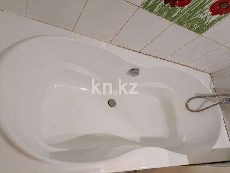 Продажа 2-комнатной квартиры, 42 м² - Продажа двухкомнатных квартир в Городе Караганды - страница 9 фото 31 из 38