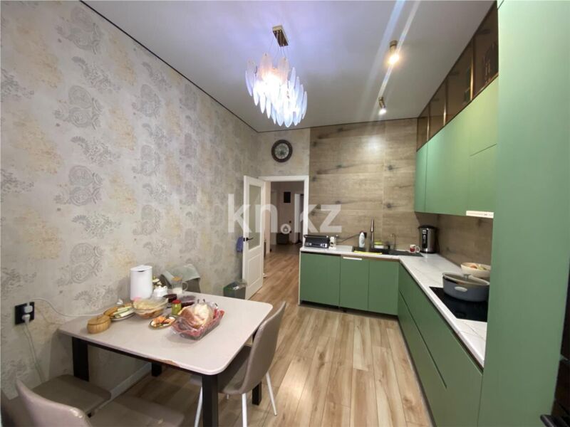 Продажа 5-комнатной квартиры, 117 м² - Продажа квартир в Майкудуке Караганды - страница 7 фото 6 из 9