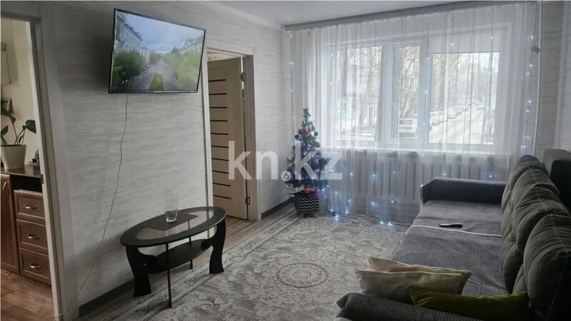 Продажа 3-комнатной квартиры, 48 м² - Продажа трехкомнатных квартир в Майкудуке Караганды - страница 9 фото 1 из 6