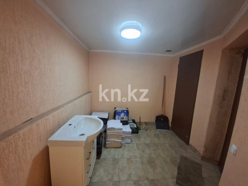 Продажа помещения, 103.1 м² - Продажа офисных и торговых помещений в Караганде фото 16 из 19