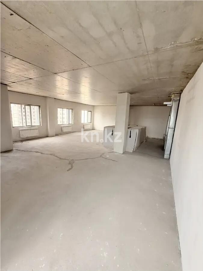 Продажа 4-комнатной квартиры, 100 м² - Продажа четырехкомнатных квартир в монолитно-каркасном доме в Караганде фото 1 из 3