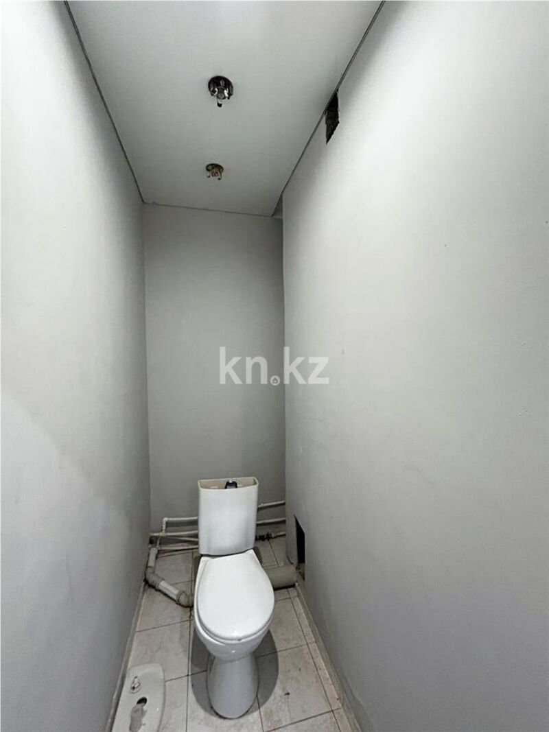 Продажа 3-комнатной квартиры, 90 м² - Продажа квартир в блочном доме в Караганде фото 7 из 11