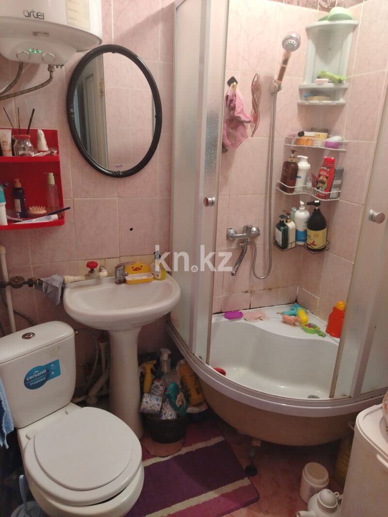Продажа 3-комнатной квартиры, 68 м² - Продажа трехкомнатных квартир на Юго-Востоке Караганды - страница 19 фото 8 из 23