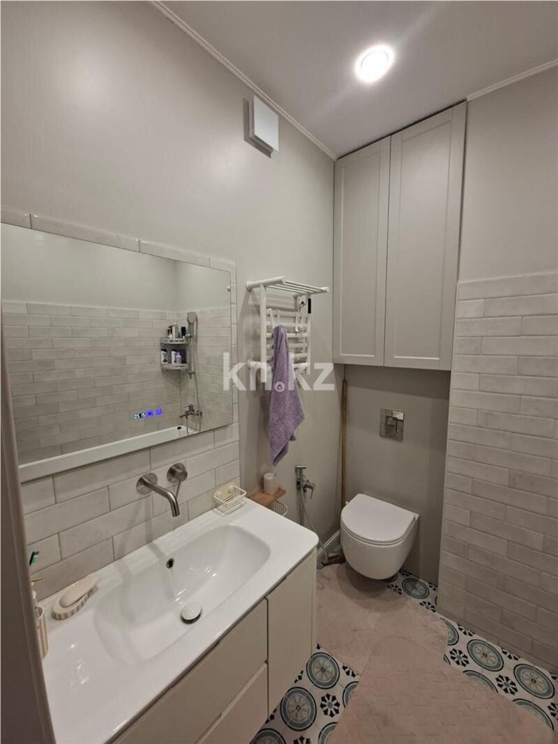 Продажа 4-комнатной квартиры, 110 м² - Продажа квартир в кирпичном доме в Казахстане - страница 47 фото 14 из 20