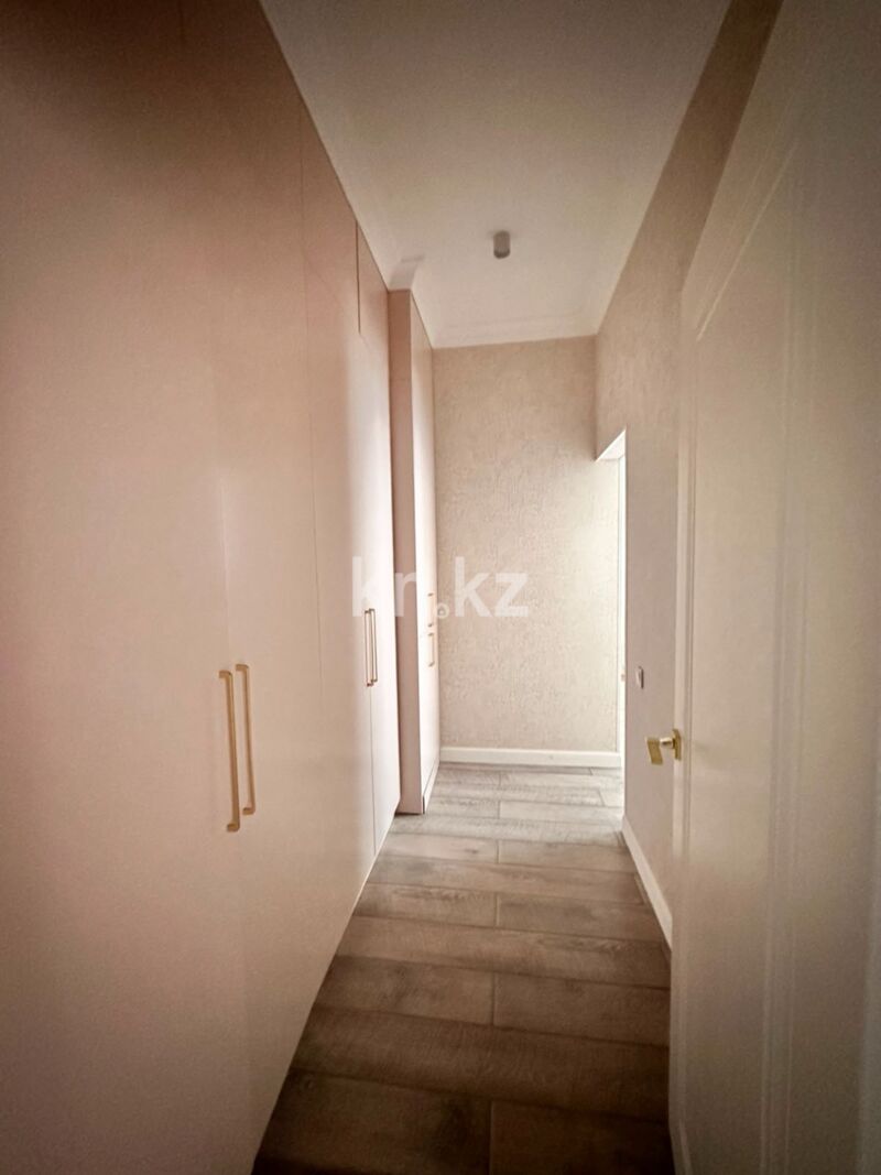 Продажа 5-комнатной квартиры, 160 м² - Продажа пятикомнатных и более квартир в кирпичном доме в Казахстане - страница 2 фото 20 из 23