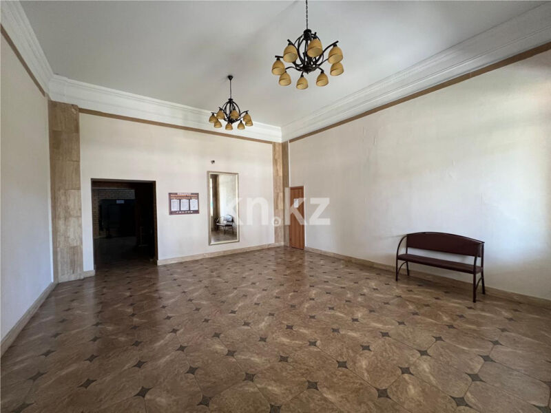 Продажа 2-комнатной квартиры, 75 м² - Продажа квартир в Михайловке Караганды - страница 3 фото 22 из 26