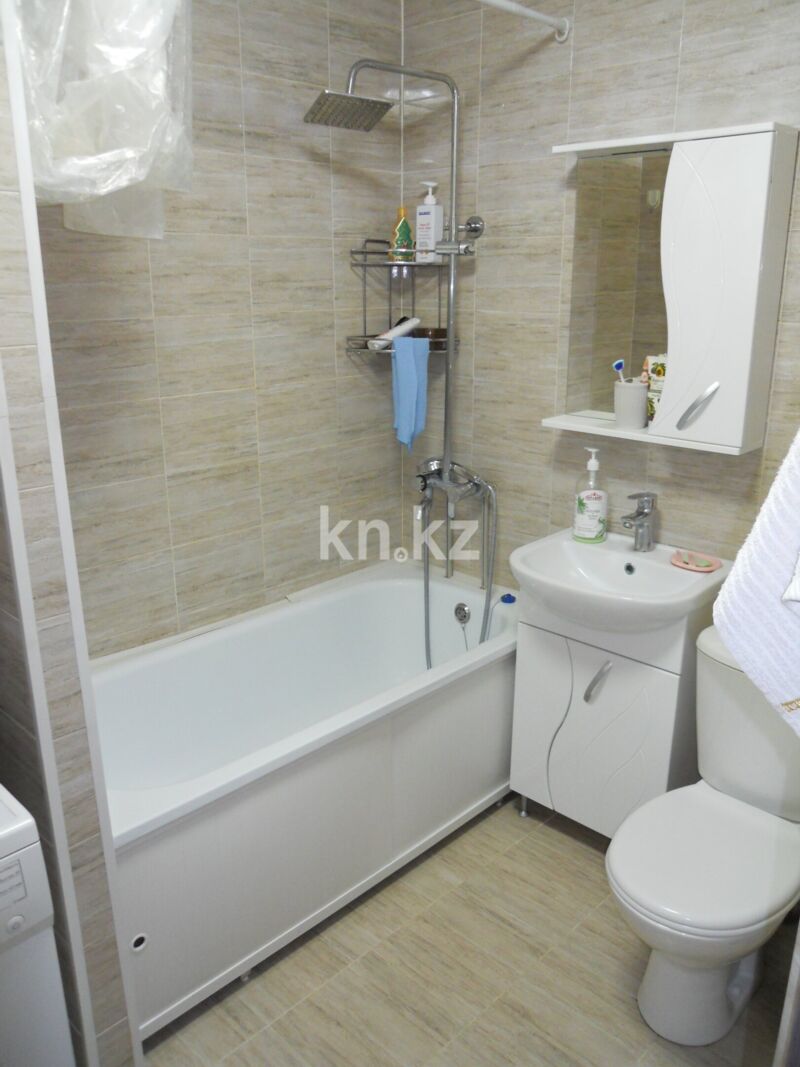 Аренда 3-комнатной квартиры, 58 м² - Аренда квартир помесячно в Алматы фото 6 из 7