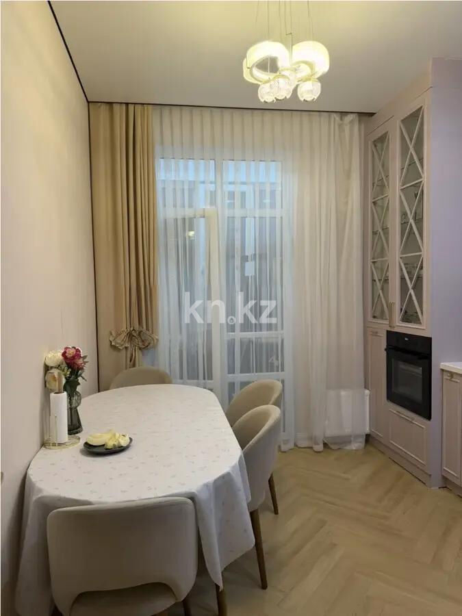 Продажа 2-комнатной квартиры, 72 м² - Продажа двухкомнатных квартир в Казахстане - страница 2 фото 2 из 4