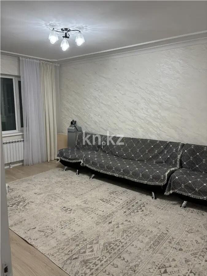 Продажа 3-комнатной квартиры, 74 м² - Продажа трехкомнатных квартир на Юго-Востоке Караганды фото 1 из 5