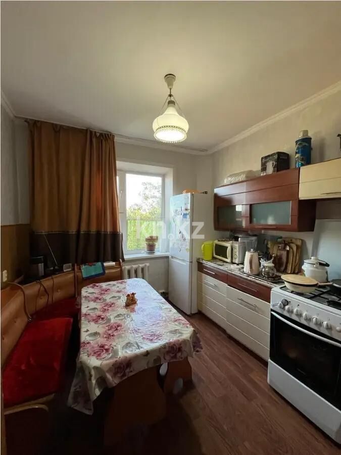 Продажа 4-комнатной квартиры, 81 м² - Продажа четырехкомнатных квартир в панельном доме в Караганде - страница 5 фото 5 из 7