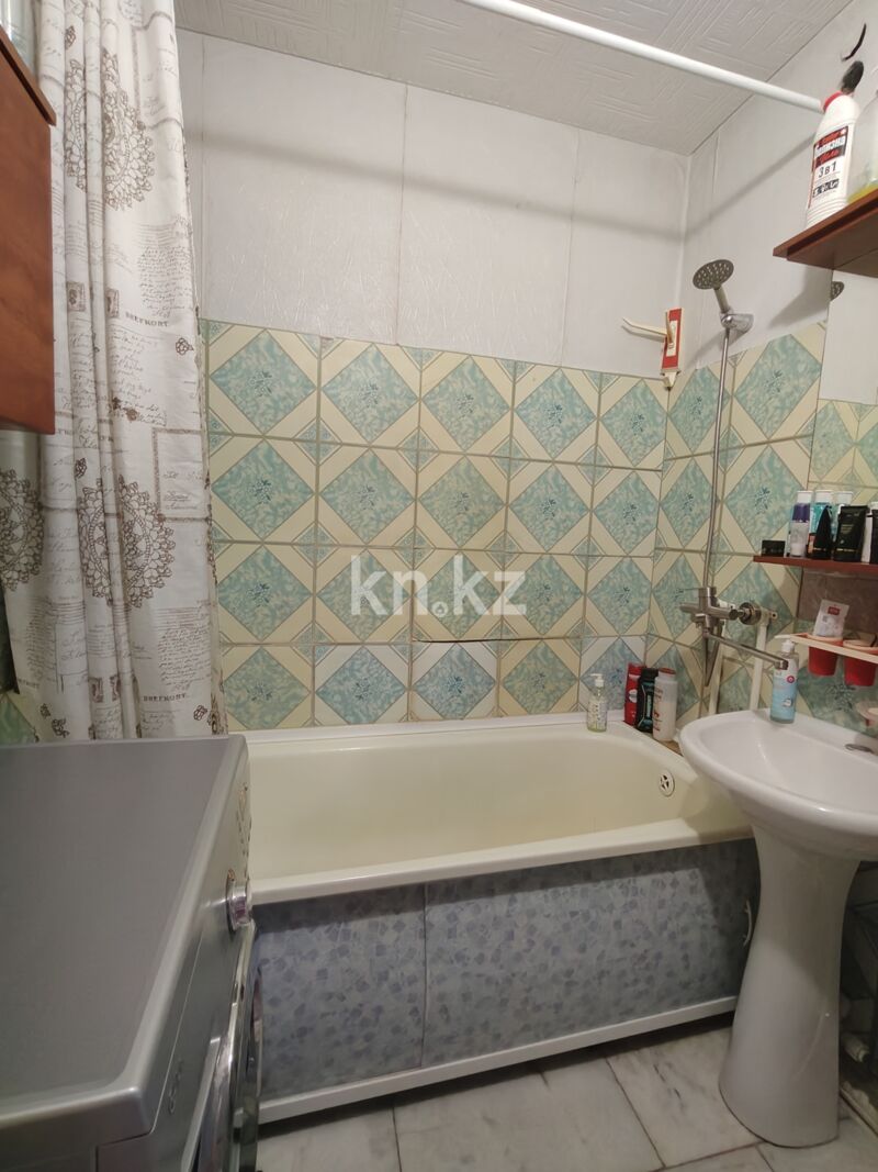 Продажа 4-комнатной квартиры, 87.6 м² - Продажа четырехкомнатных квартир в панельном доме в Караганде - страница 6 фото 13 из 21