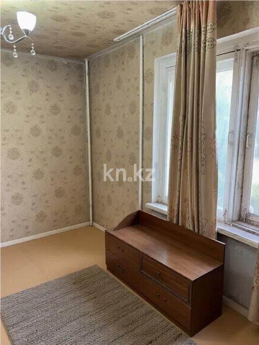 Продажа 4-комнатной квартиры, 65 м² - Продажа четырехкомнатных квартир в панельном доме в Казахстане фото 1 из 4
