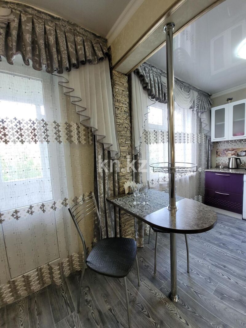 Аренда 1-комнатной квартиры посуточно, 32 м² - Аренда однокомнатных квартир посуточно в Усть-Каменогорске фото 7 из 10