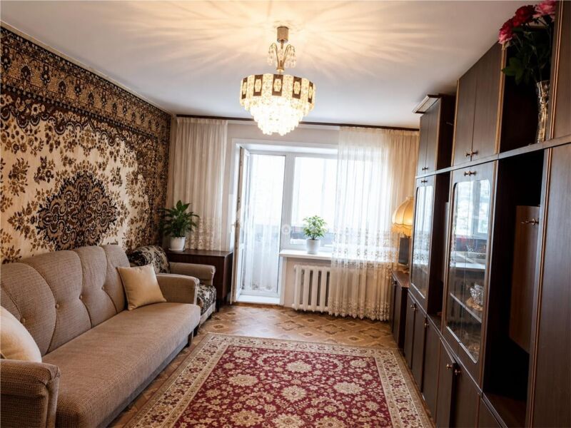 Продажа 2-комнатной квартиры, 45 м² - Продажа двухкомнатных квартир на Юго-Востоке Караганды - страница 11 фото 1 из 7