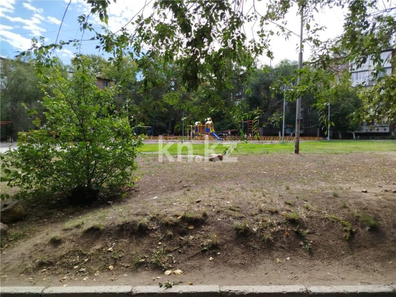 Продажа 3-комнатной квартиры, 47 м² - Продажа трехкомнатных квартир в Темиртау - страница 3 фото 20 из 22
