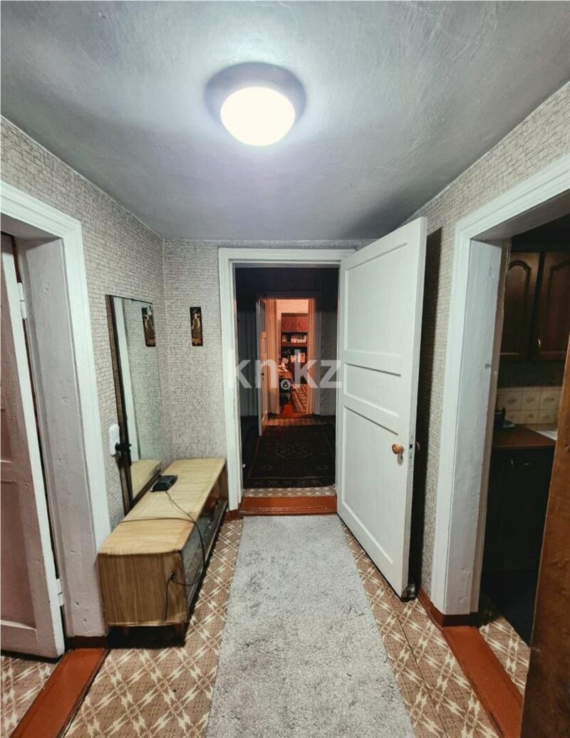 Продажа 4-комнатного дома, 75.5 м² - Продажа недвижимости в Караганде - страница 8 фото 9 из 14