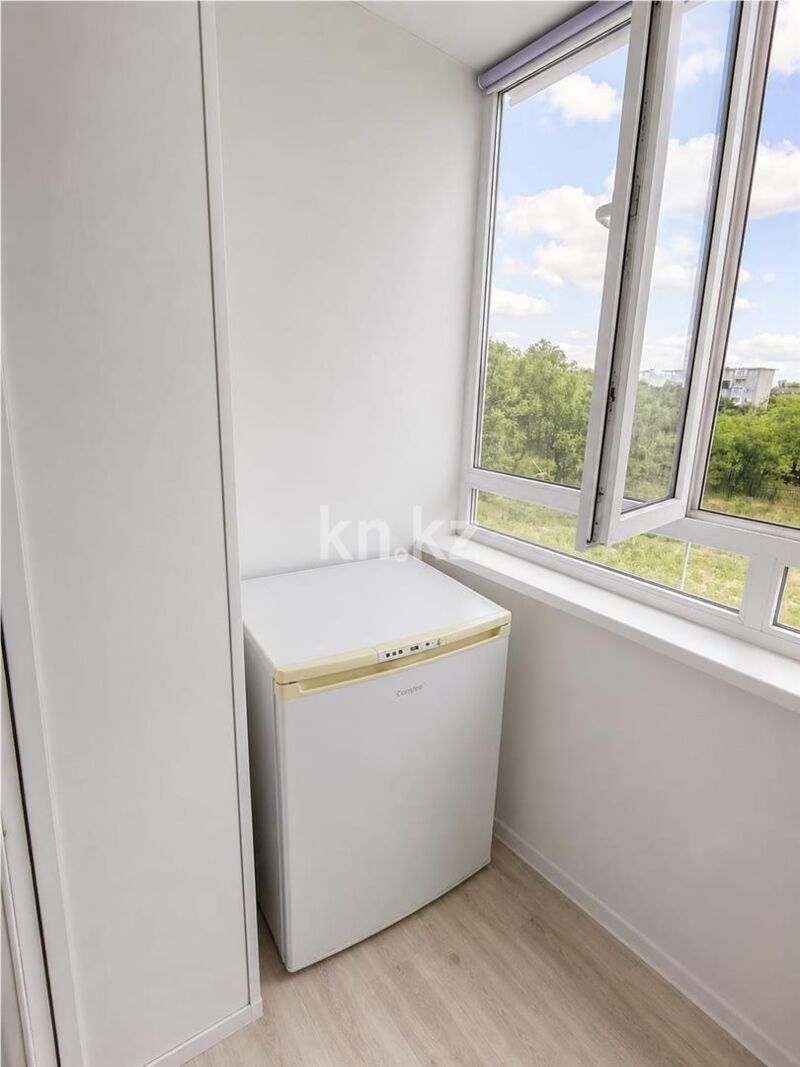 Продажа 2-комнатной квартиры, 44 м² - Продажа двухкомнатных квартир в Майкудуке Караганды - страница 12 фото 5 из 19