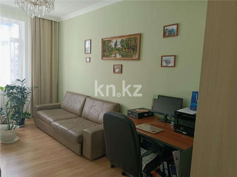 Продажа 5-комнатной квартиры, 200 м² - Продажа пятикомнатных и более квартир в монолитно-каркасном доме в Астане фото 33 из 47