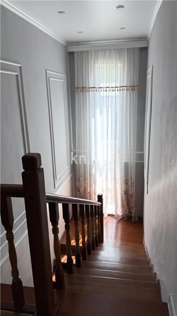 Продажа 6-комнатного дома, 231 м² - Недвижимость в Темиртау - страница 7 фото 22 из 36