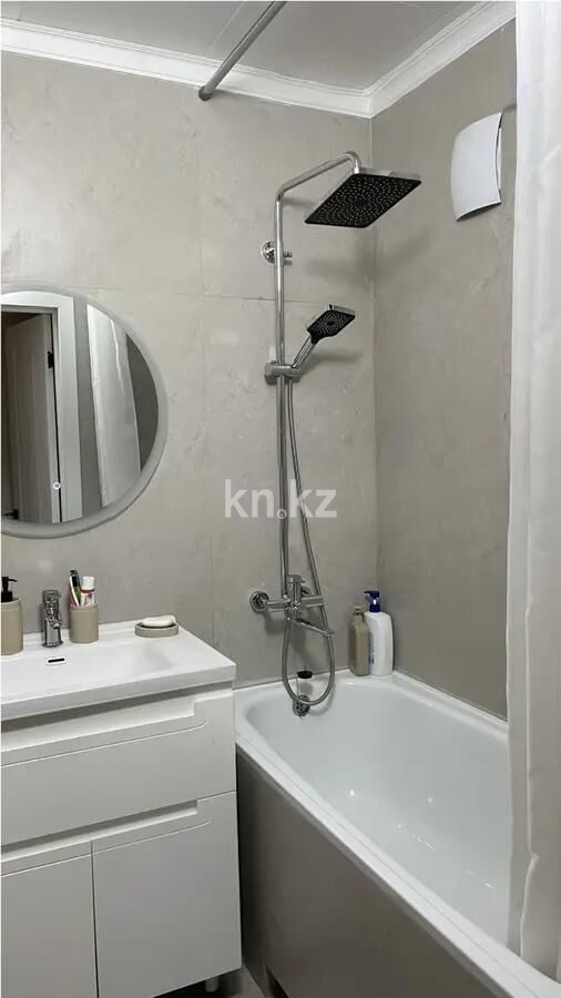 Продажа 2-комнатной квартиры, 45 м² - Продажа двухкомнатных квартир в панельном доме в Алматы - страница 25 фото 3 из 4