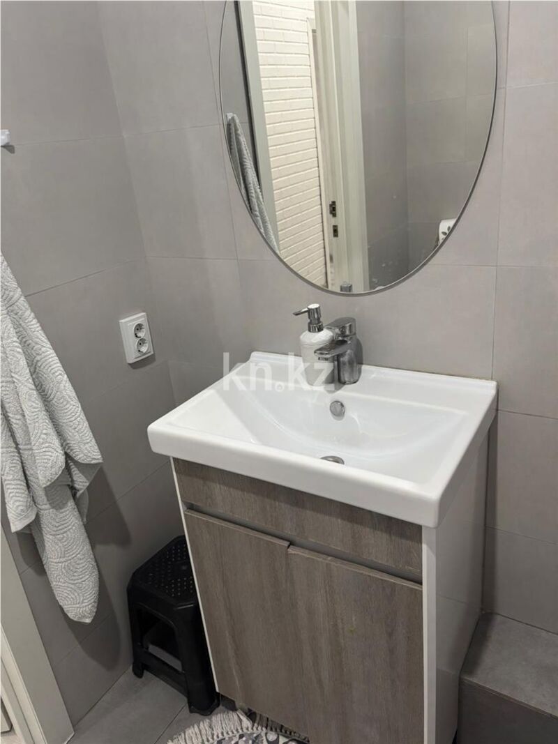 Продажа 3-комнатной квартиры, 69 м² - Продажа квартир в Караганде - страница 8 фото 8 из 11