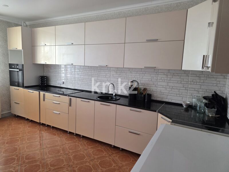 Продажа 3-комнатной квартиры, 93.7 м² - Продажа квартир от собственников в Караганде фото 10 из 25