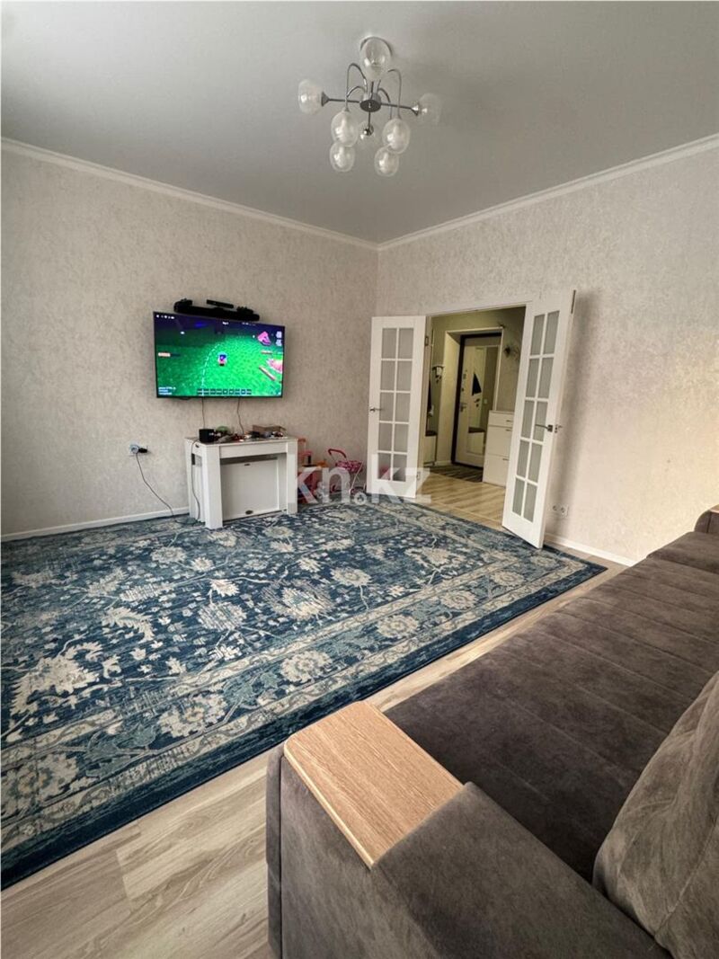 Продажа 2-комнатной квартиры, 66 м² - Продажа двухкомнатных квартир в кирпичном доме в Караганде - страница 30 фото 1 из 15