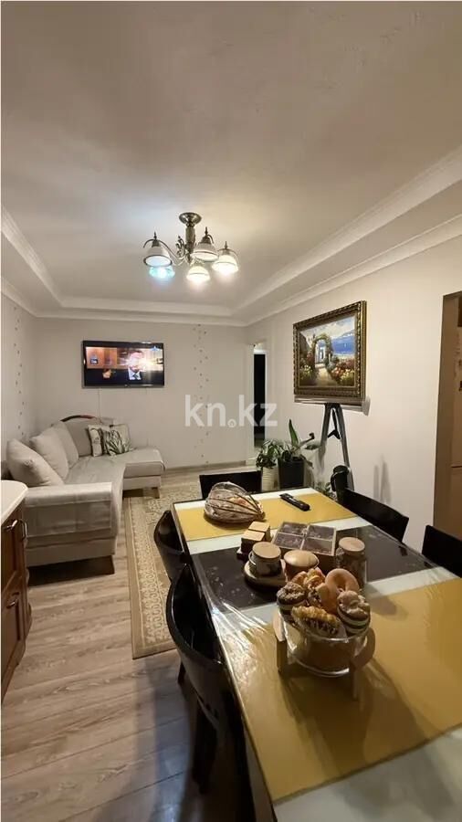 Продажа 3-комнатной квартиры, 61 м² - Продажа трехкомнатных квартир на Юго-Востоке Караганды - страница 3 фото 1 из 4