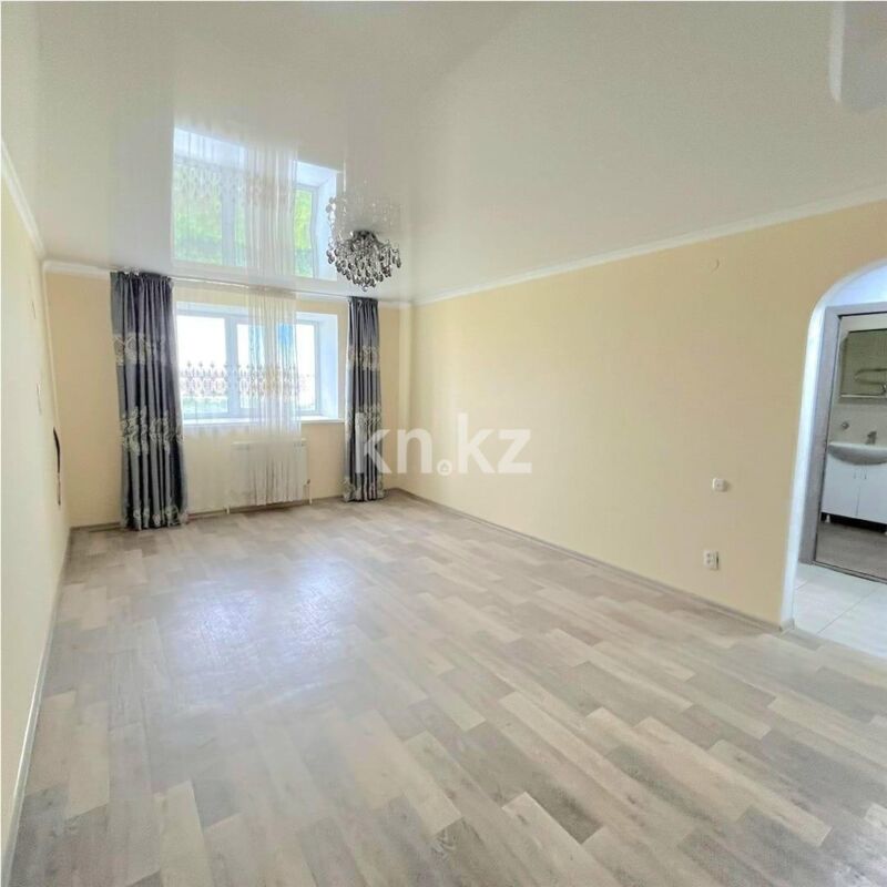 Продажа 3-комнатной квартиры, 66 м² - Продажа трехкомнатных квартир на Юго-Востоке Караганды - страница 15 фото 1 из 10