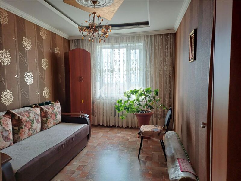 Продажа 3-комнатной квартиры, 64 м² - Продажа трехкомнатных квартир в панельном доме в Караганде - страница 2 фото 3 из 12