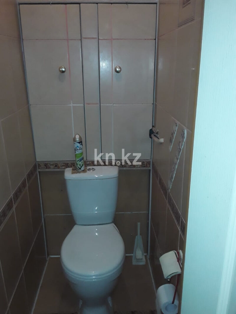 Продажа 3-комнатной квартиры, 65 м² - Продажа недвижимости в Усть-Каменогорске - страница 2 фото 4 из 8