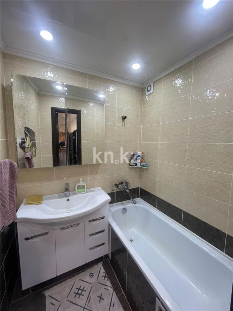 Продажа 2-комнатной квартиры, 53 м² - Продажа двухкомнатных квартир в панельном доме в Караганде - страница 11 фото 7 из 8