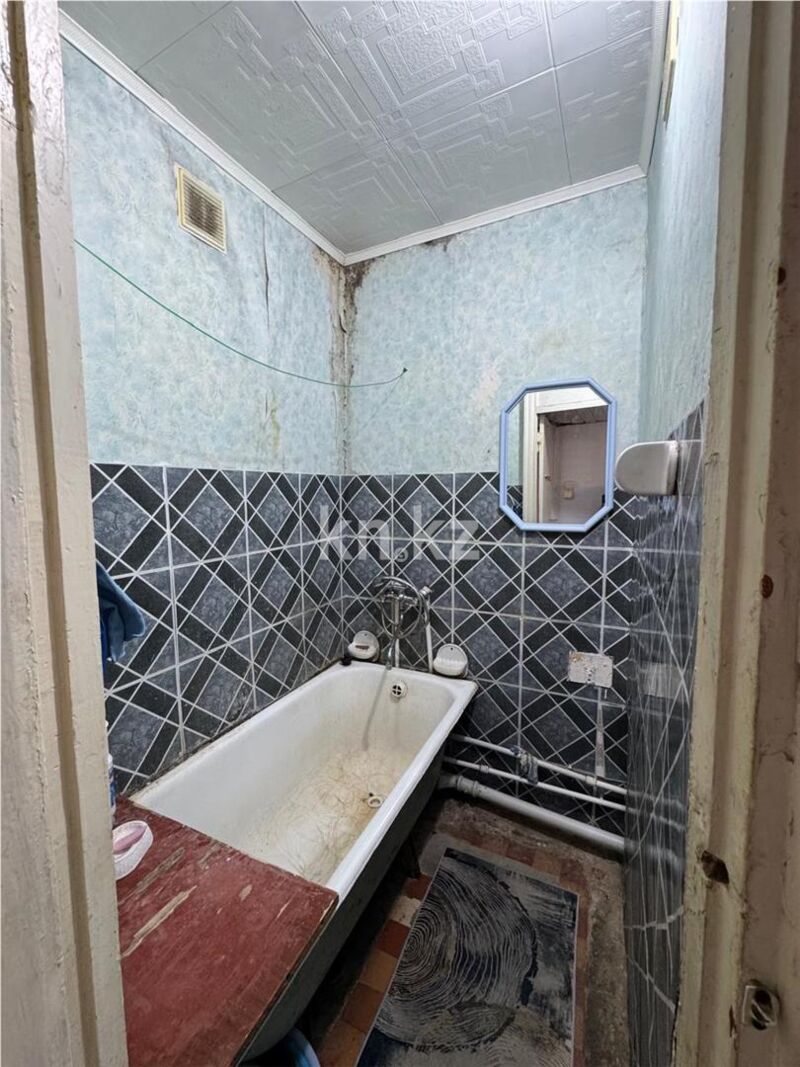 Продажа 2-комнатной квартиры, 48 м² - Продажа двухкомнатных квартир в панельном доме в Темиртау - страница 9 фото 6 из 12
