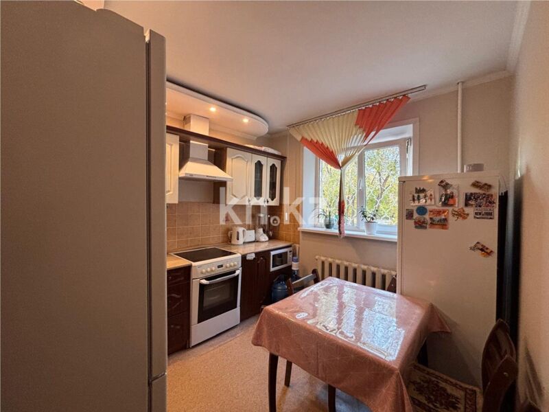 Продажа 3-комнатной квартиры, 65 м² - Продажа трехкомнатных квартир в Темиртау - страница 2 фото 7 из 12